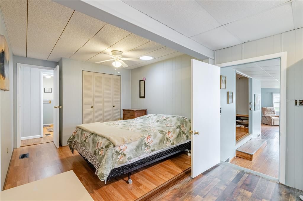 En Venta: $199,000 (2 camas, 2 baños, 1556 Pies cuadrados)