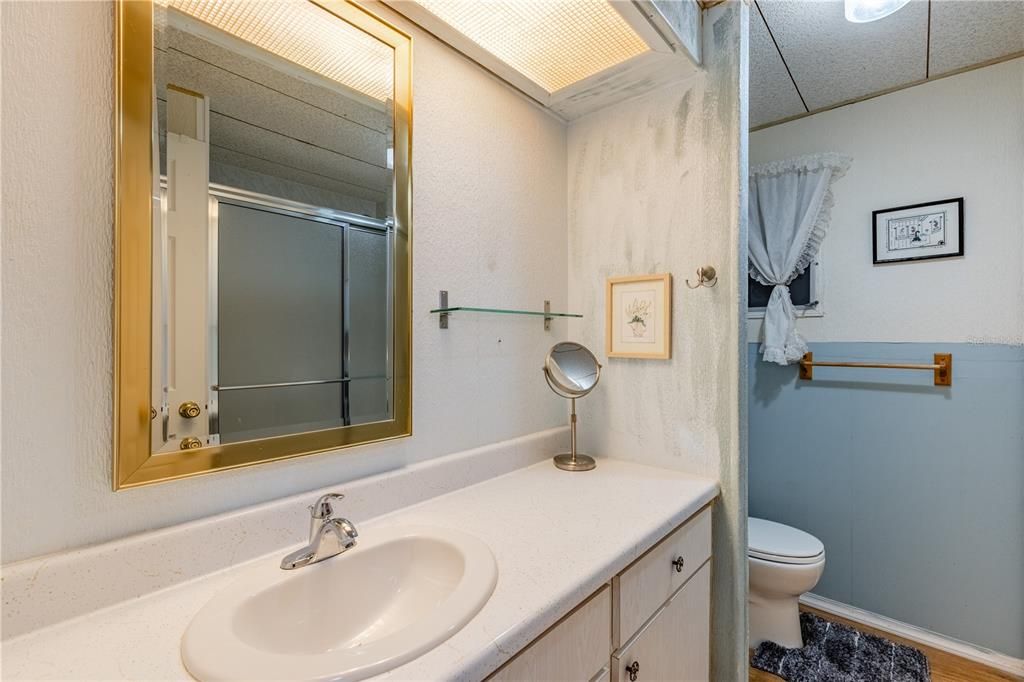 En Venta: $199,000 (2 camas, 2 baños, 1556 Pies cuadrados)