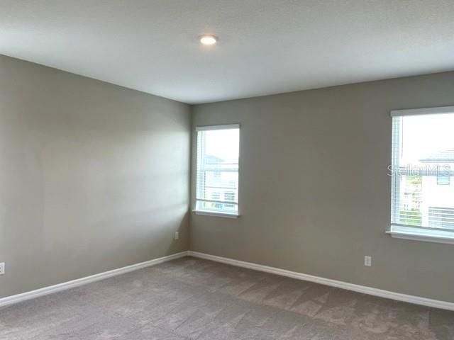 For Rent: $3,195 (4 beds, 3 baths, 3000 Square Feet)