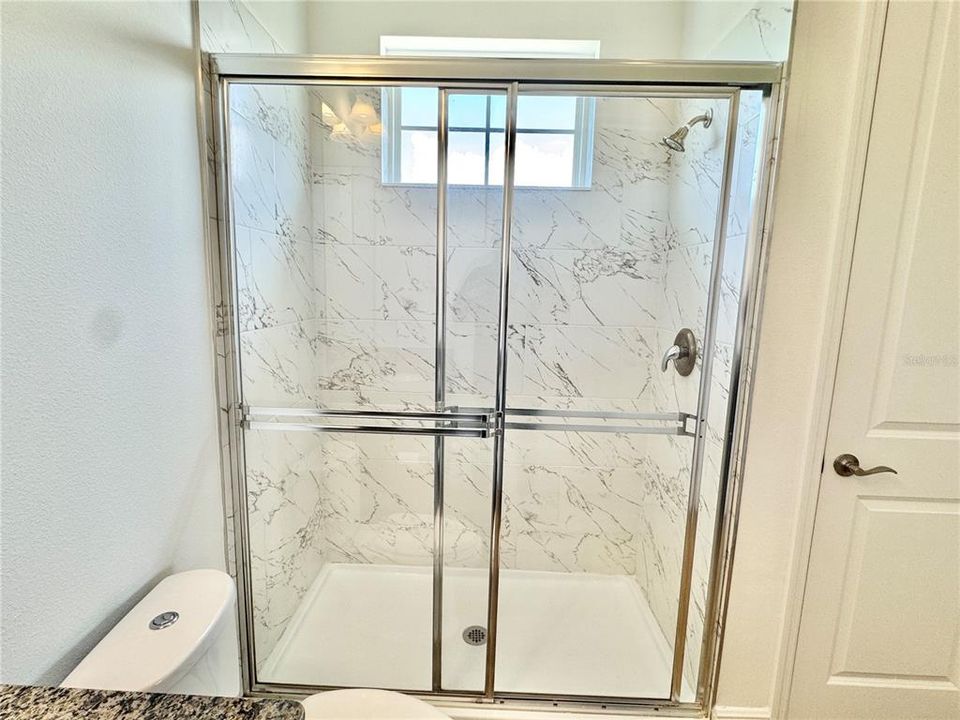 For Rent: $2,000 (1 beds, 1 baths, 900 Square Feet)
