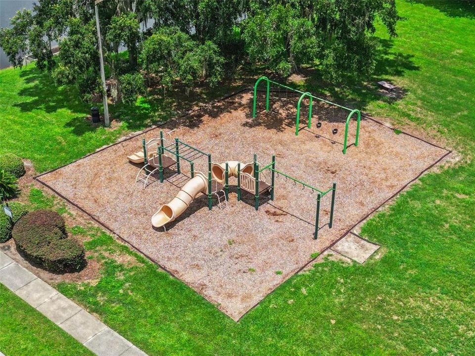 For Sale: $979,000 (5 beds, 4 baths, 4109 Square Feet)