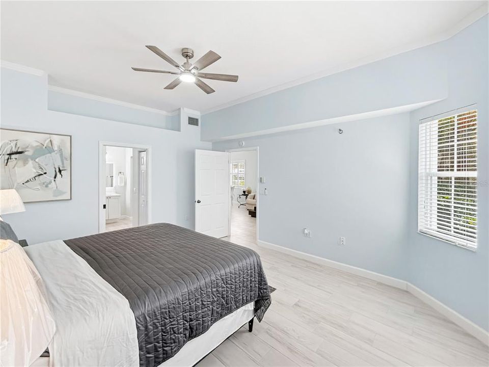 For Rent: $4,500 (3 beds, 3 baths, 1439 Square Feet)