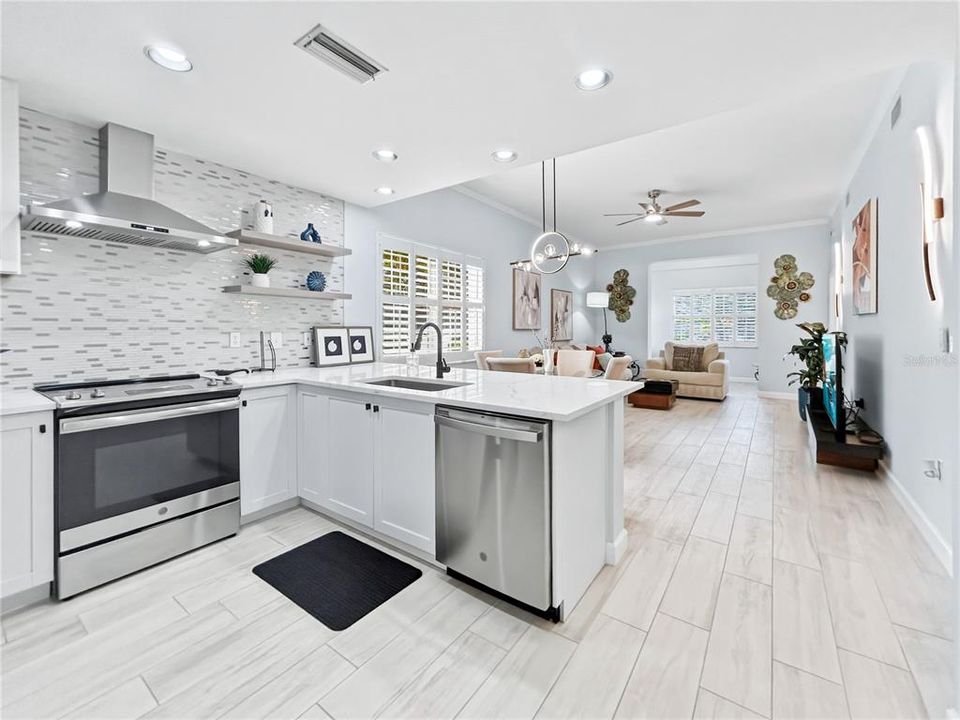 For Rent: $4,500 (3 beds, 3 baths, 1439 Square Feet)