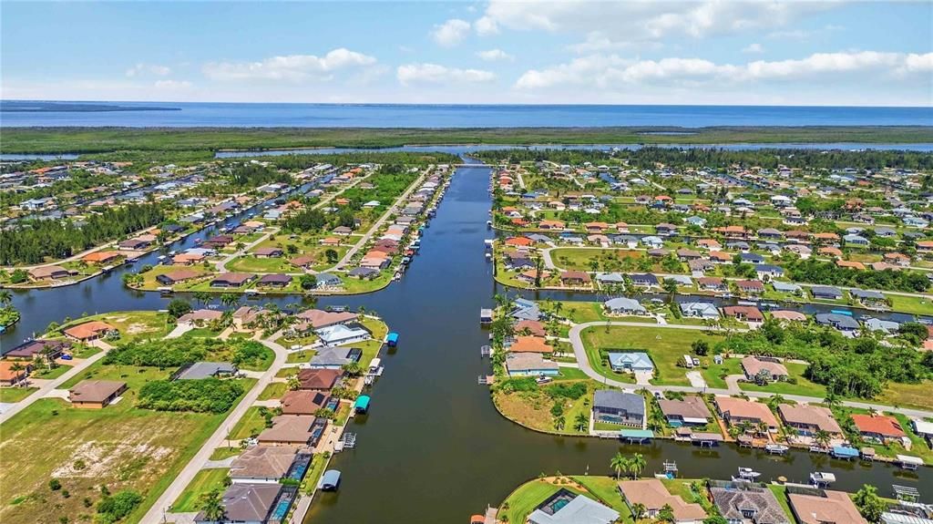 En Venta: $339,999 (3 camas, 2 baños, 918 Pies cuadrados)