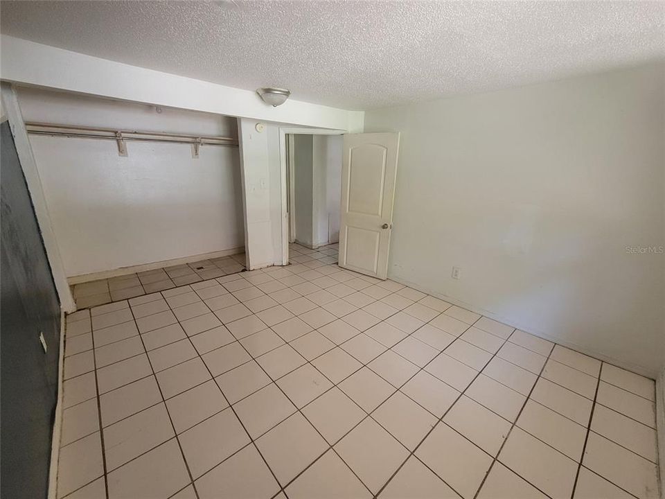 En Renta: $900 (1 camas, 1 baños, 650 Pies cuadrados)