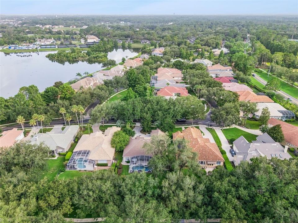 Activo con contrato: $925,000 (4 camas, 3 baños, 3066 Pies cuadrados)