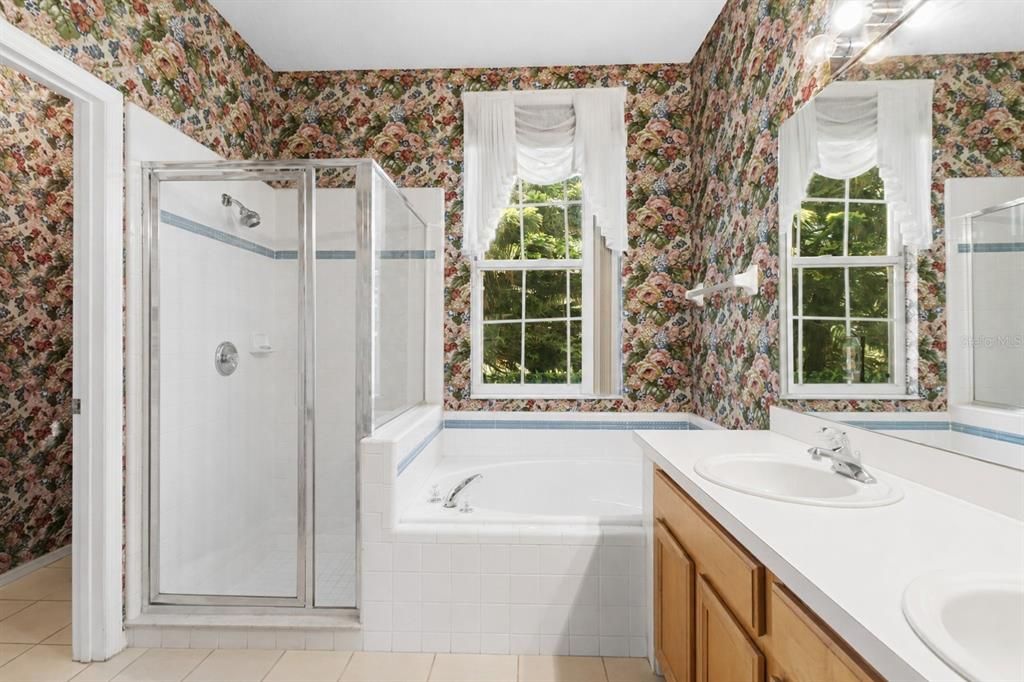 For Sale: $415,000 (3 beds, 2 baths, 1965 Square Feet)