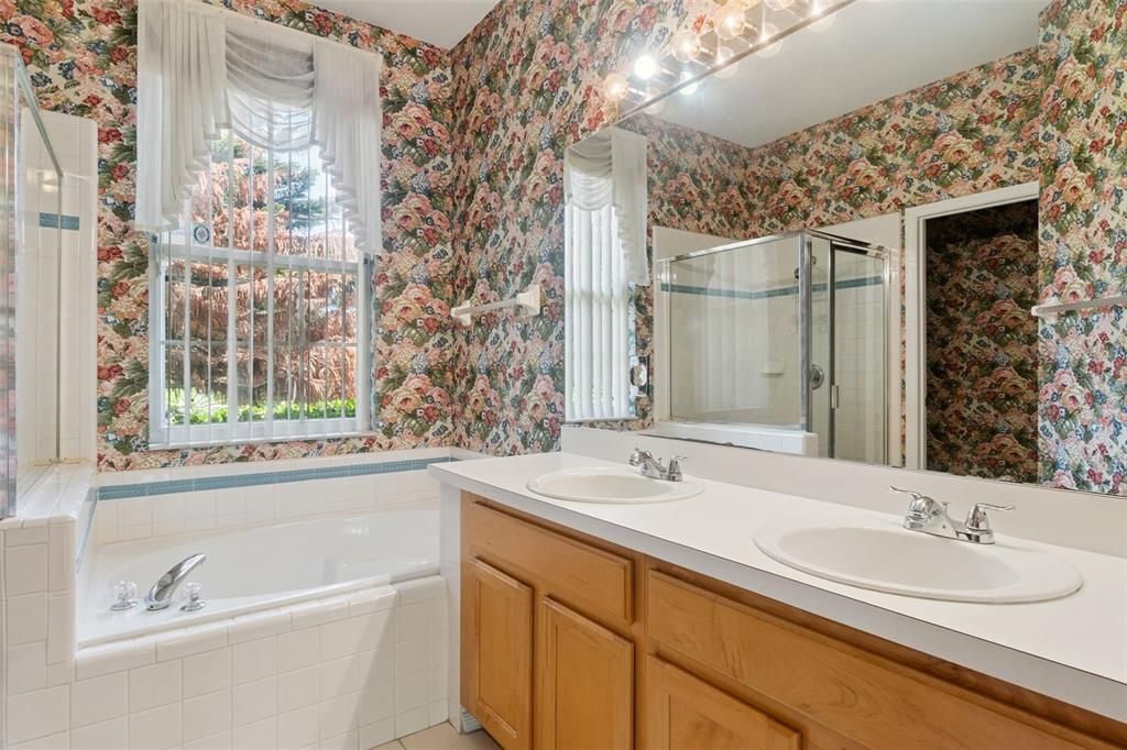 For Sale: $415,000 (3 beds, 2 baths, 1965 Square Feet)