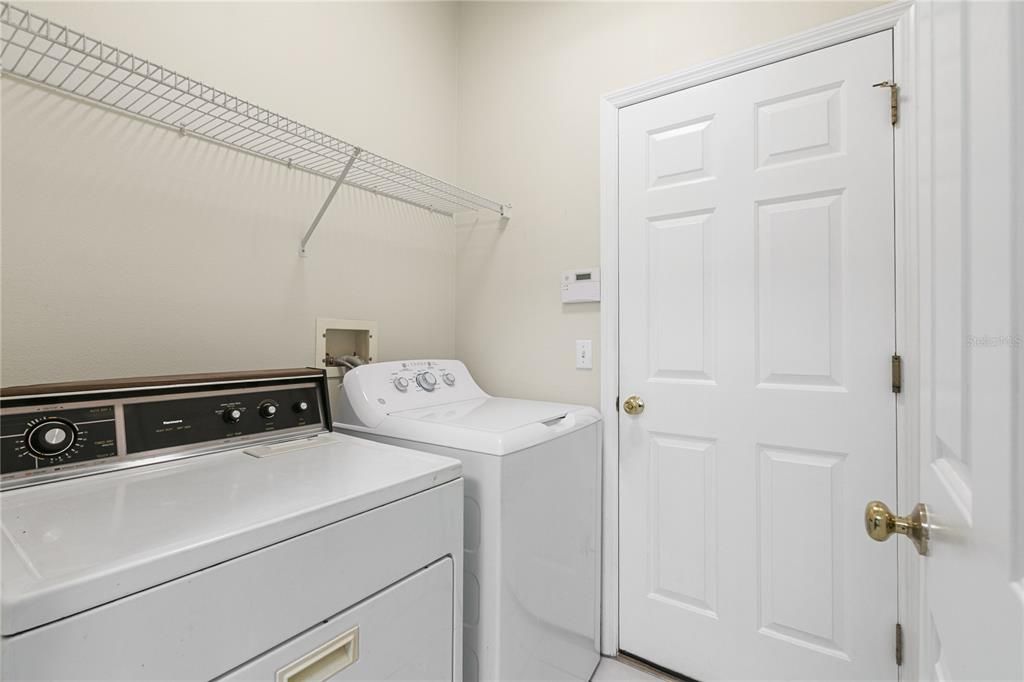 For Sale: $415,000 (3 beds, 2 baths, 1965 Square Feet)