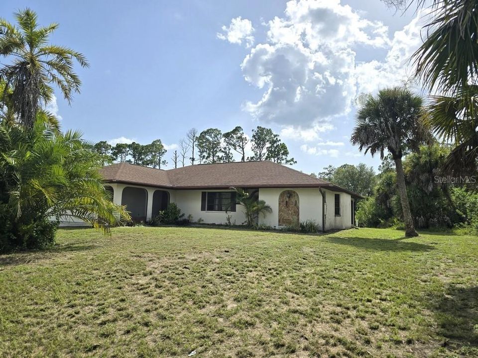 En Venta: $249,900 (3 camas, 2 baños, 1647 Pies cuadrados)