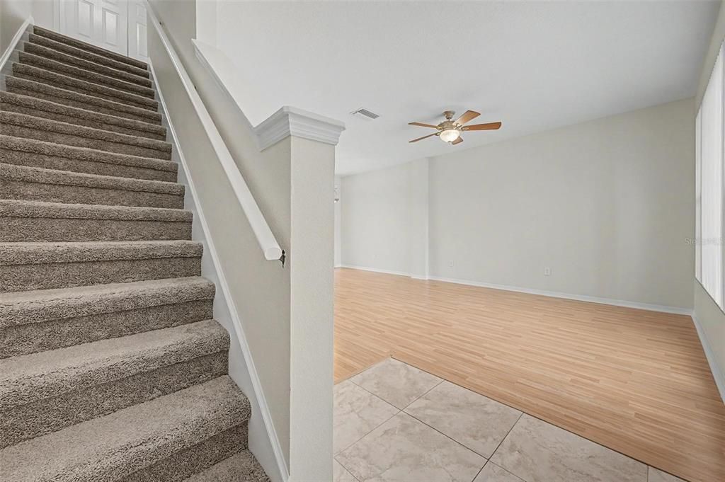 For Sale: $249,900 (2 beds, 1 baths, 1134 Square Feet)