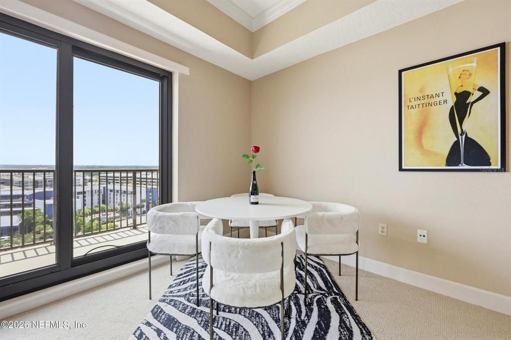 For Rent: $2,400 (2 beds, 2 baths, 1329 Square Feet)
