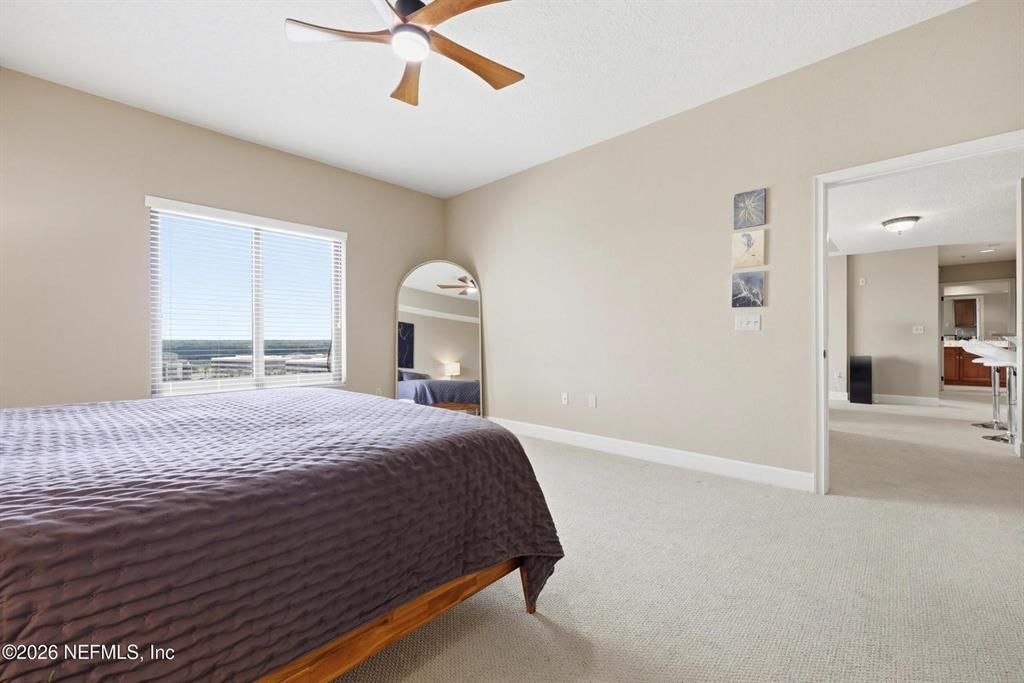 For Rent: $2,400 (2 beds, 2 baths, 1329 Square Feet)