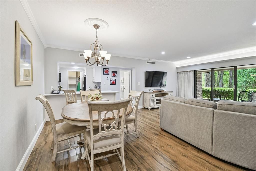 En Venta: $274,900 (1 camas, 1 baños, 825 Pies cuadrados)