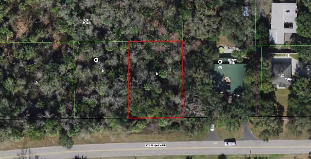 На продажу: $12,000 (0.30 acres)