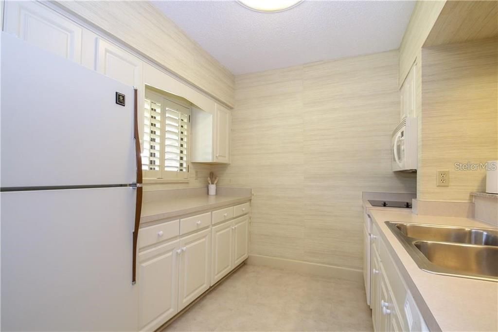 В аренду: $1,200 (2 спален, 2 ванн, 1368 Квадратных фут)