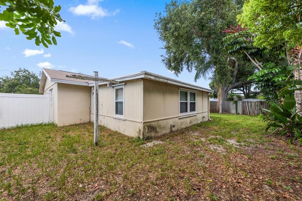 En Venta: $355,000 (3 camas, 2 baños, 1176 Pies cuadrados)