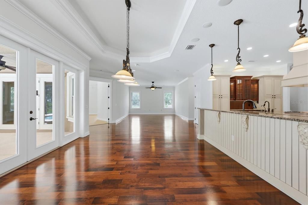En Venta: $2,500,000 (5 camas, 4 baños, 5047 Pies cuadrados)