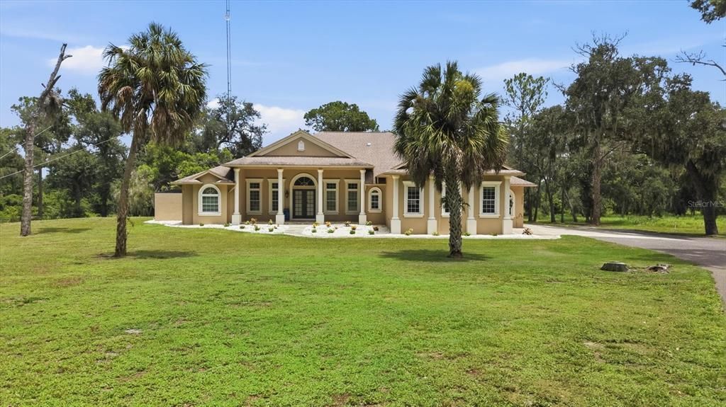 En Venta: $2,500,000 (5 camas, 4 baños, 5047 Pies cuadrados)