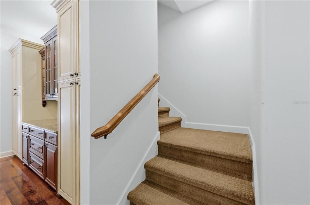 En Venta: $2,500,000 (5 camas, 4 baños, 5047 Pies cuadrados)