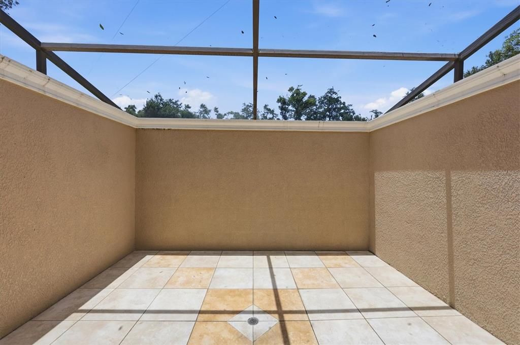 En Venta: $2,500,000 (5 camas, 4 baños, 5047 Pies cuadrados)