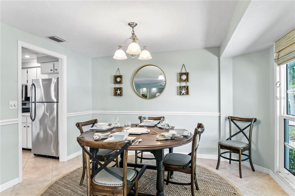 For Sale: $999,900 (3 beds, 2 baths, 1905 Square Feet)