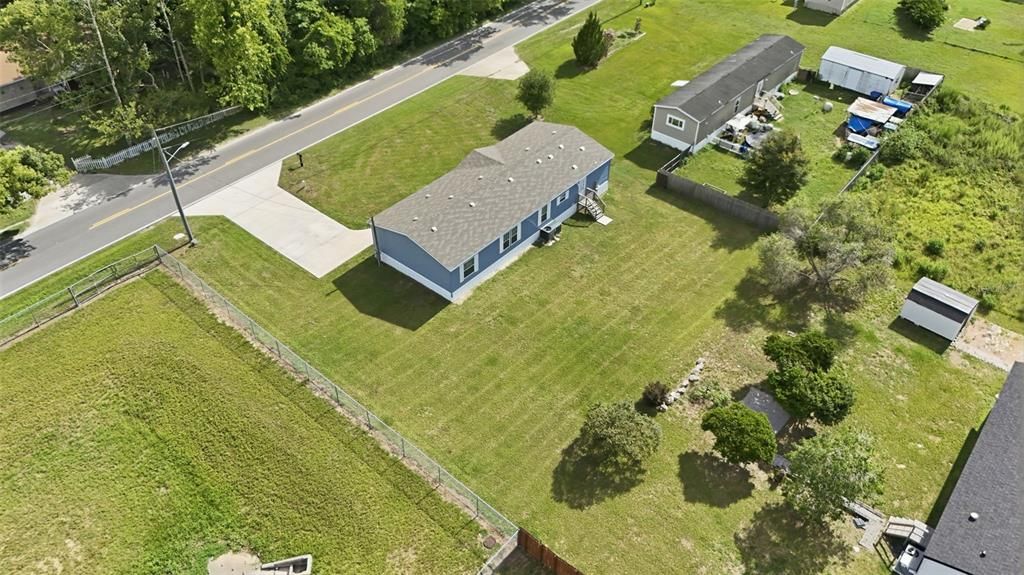 На продажу: $229,900 (4 спален, 2 ванн, 1728 Квадратных фут)