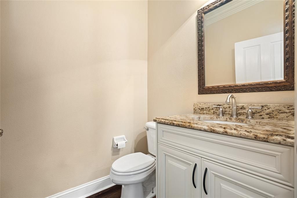 For Sale: $699,000 (5 beds, 3 baths, 3595 Square Feet)