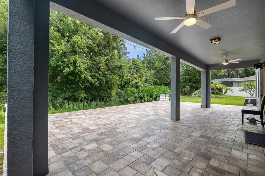 For Sale: $699,000 (5 beds, 3 baths, 3595 Square Feet)
