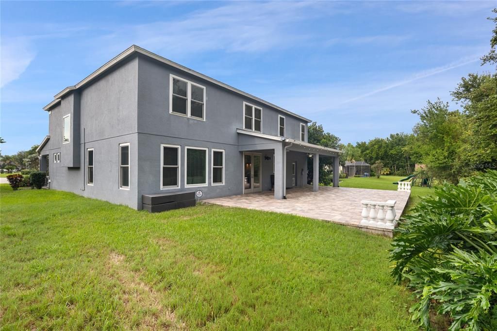 For Sale: $699,000 (5 beds, 3 baths, 3595 Square Feet)