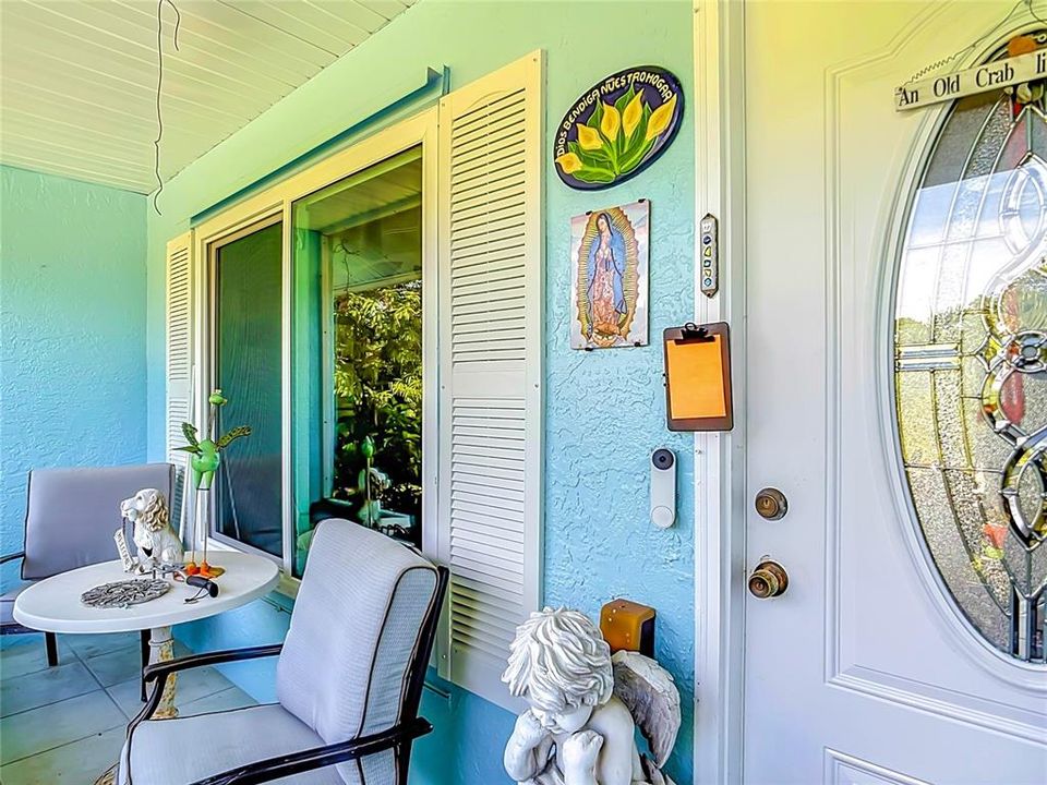 For Sale: $239,900 (2 beds, 2 baths, 1270 Square Feet)