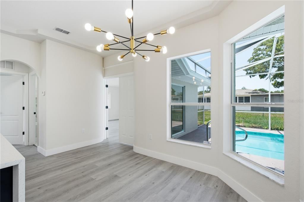 For Sale: $368,900 (4 beds, 2 baths, 1887 Square Feet)
