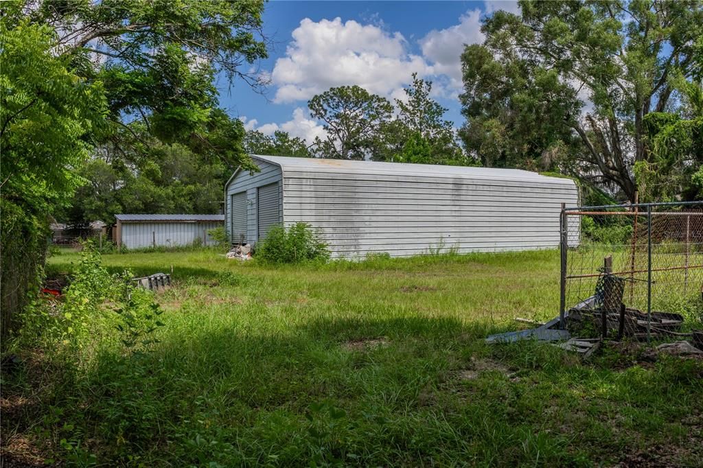 For Sale: $549,900 (2 beds, 1 baths, 1088 Square Feet)