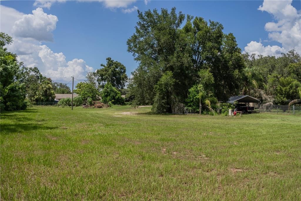 For Sale: $549,900 (2 beds, 1 baths, 1088 Square Feet)