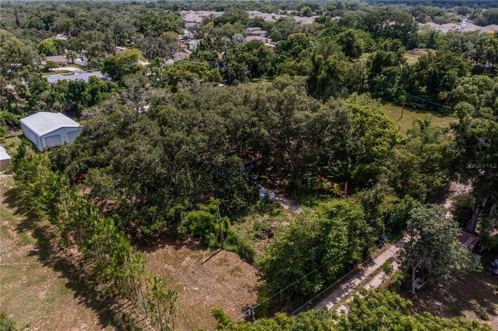 For Sale: $549,900 (2 beds, 1 baths, 1088 Square Feet)