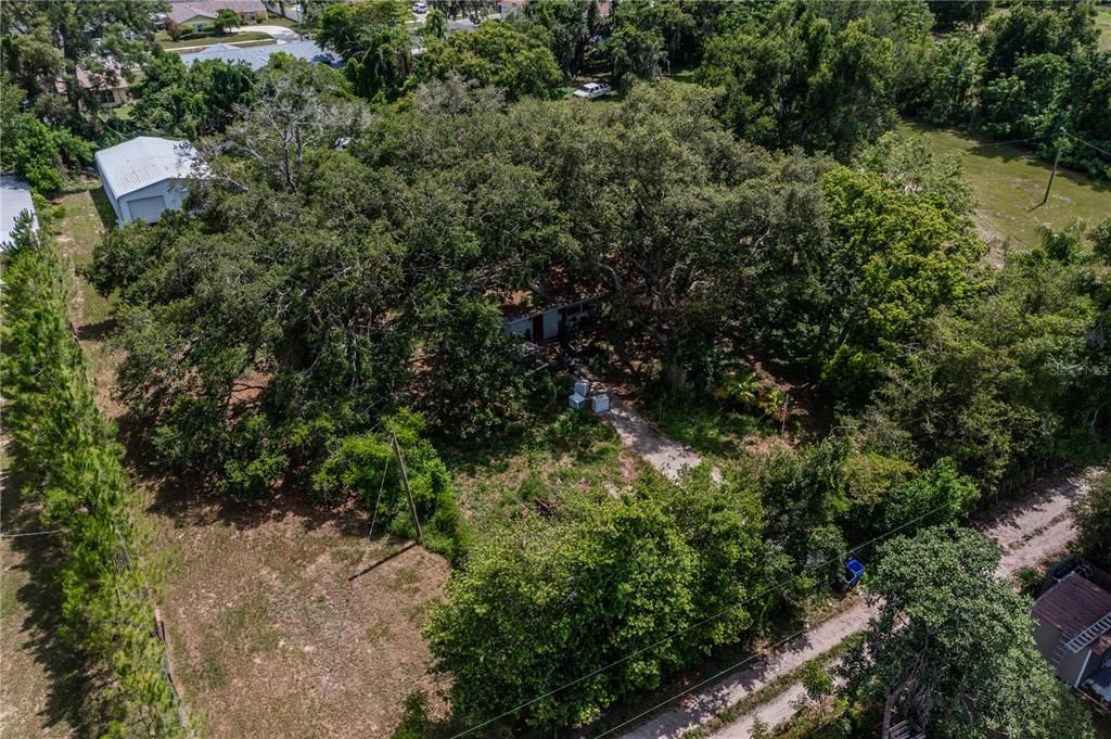 For Sale: $549,900 (2 beds, 1 baths, 1088 Square Feet)