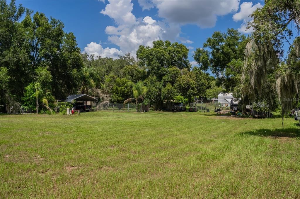 For Sale: $549,900 (2 beds, 1 baths, 1088 Square Feet)