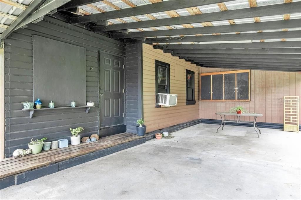 For Sale: $140,000 (2 beds, 1 baths, 1457 Square Feet)