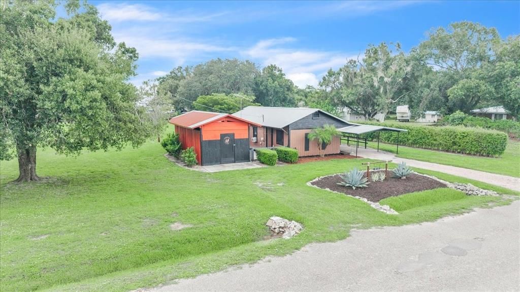 For Sale: $140,000 (2 beds, 1 baths, 1457 Square Feet)