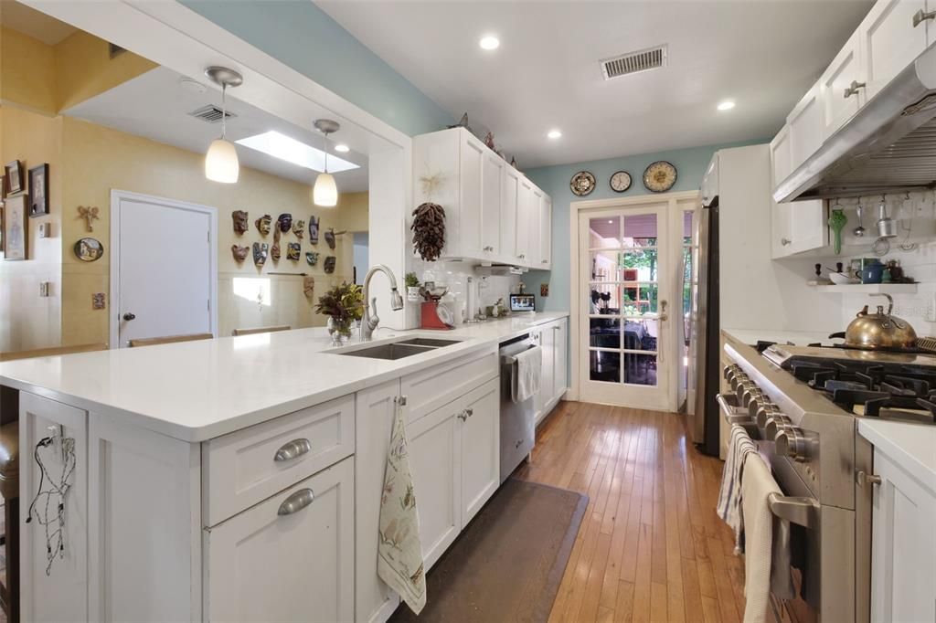 For Sale: $795,000 (4 beds, 2 baths, 2259 Square Feet)