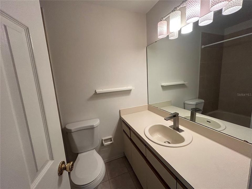 For Rent: $1,650 (2 beds, 2 baths, 1018 Square Feet)