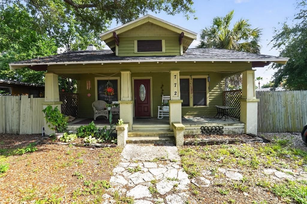 На продажу: $289,999 (2 спален, 2 ванн, 936 Квадратных фут)