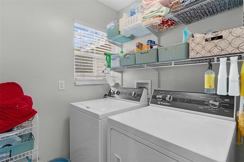 For Sale: $348,800 (3 beds, 2 baths, 1677 Square Feet)