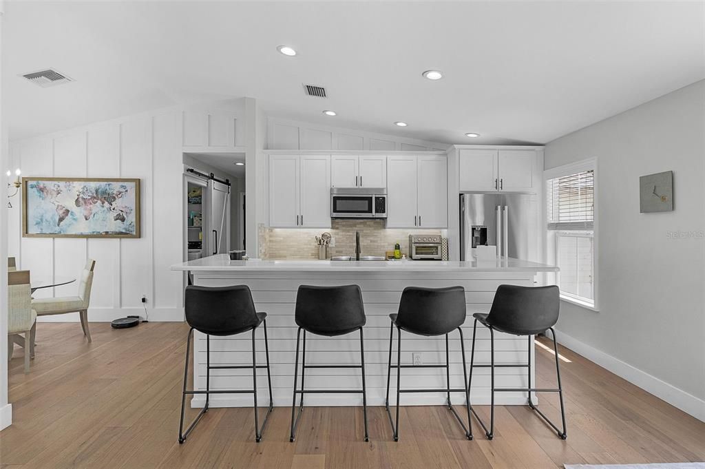 For Sale: $348,800 (3 beds, 2 baths, 1677 Square Feet)