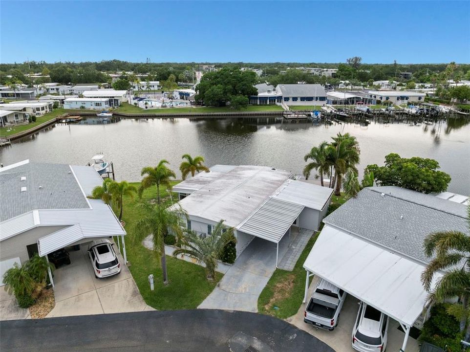 For Sale: $349,999 (2 beds, 2 baths, 1438 Square Feet)