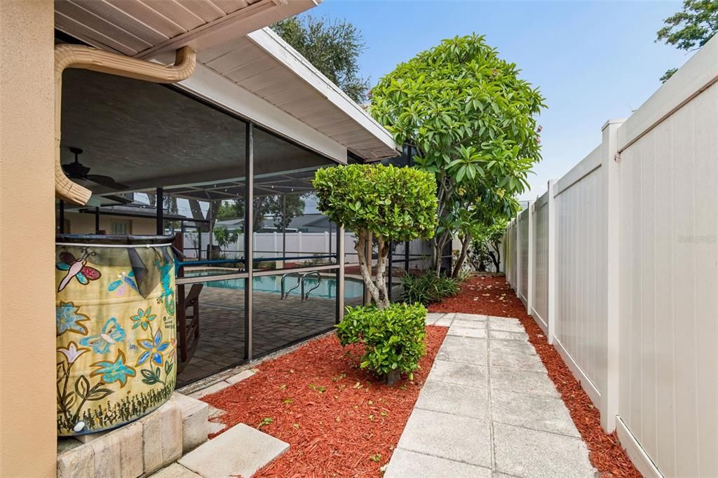 En Venta: $919,000 (4 camas, 3 baños, 2866 Pies cuadrados)