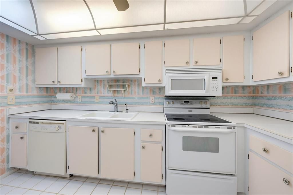 En Venta: $285,000 (1 camas, 1 baños, 760 Pies cuadrados)