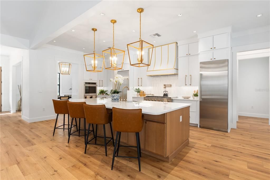 For Rent: $8,500 (4 beds, 3 baths, 3913 Square Feet)