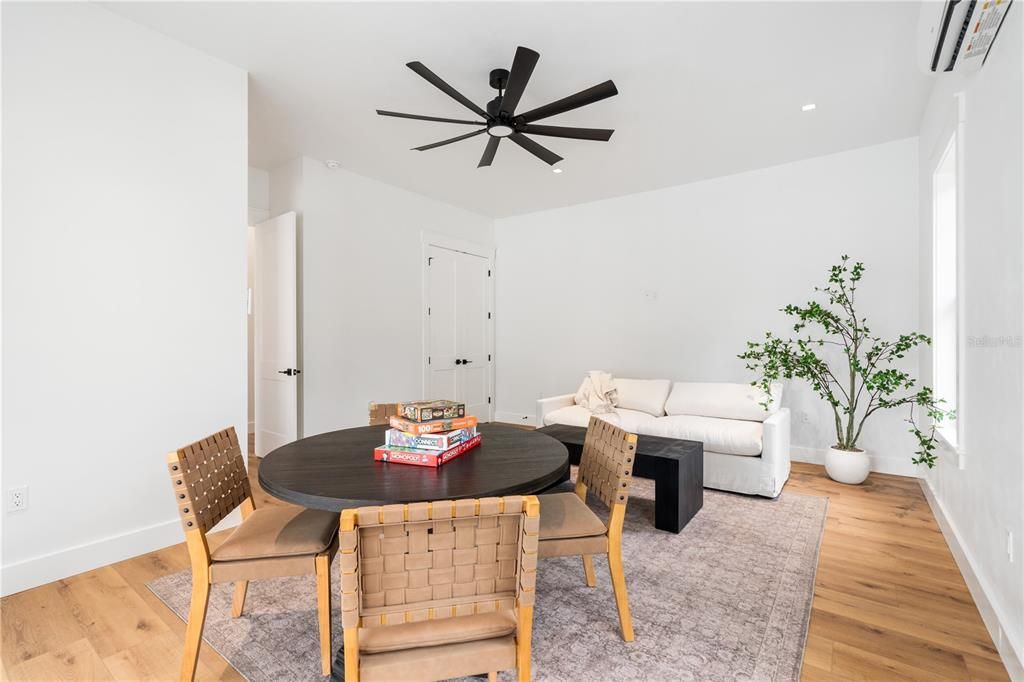 For Rent: $8,500 (4 beds, 3 baths, 3913 Square Feet)