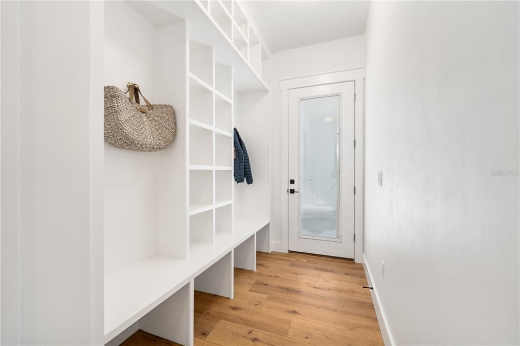 For Rent: $8,500 (4 beds, 3 baths, 3913 Square Feet)